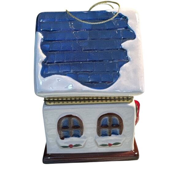 2011 MR CHRISTMAS PORCELAIN MUSIC HINGED HOUSE ORNAMENT MOVING CRITTERS INSIDE - Picture 6 of 8